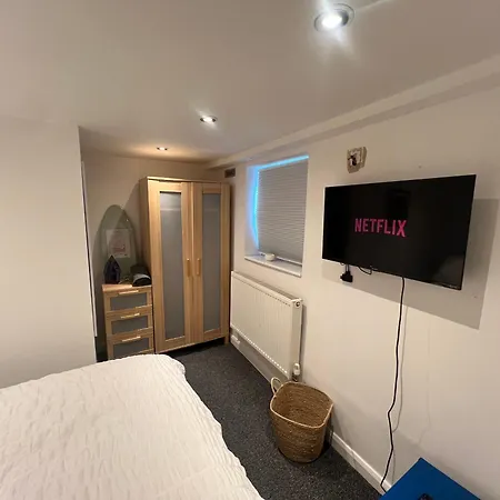 The Bluebird I * Leeds (West Yorkshire)