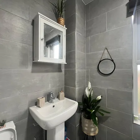 The Bluebird I Bed & Breakfast